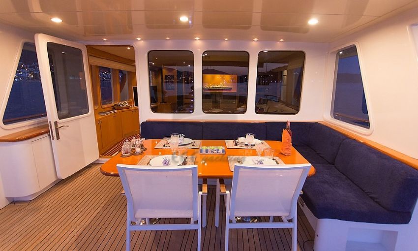 Troy Trawler, Rear Deck Seating/Dining Area.
