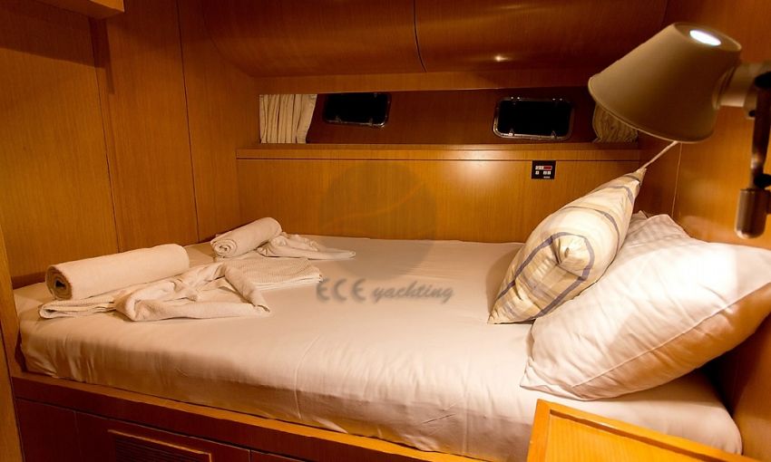 Troy Trawler, Double Cabin.