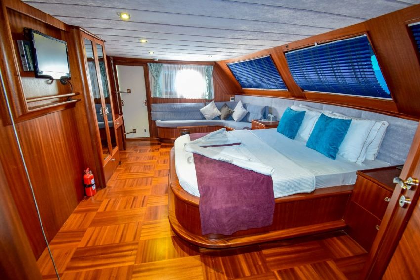 Uğur Gulet, Large Double Cabin Side View.