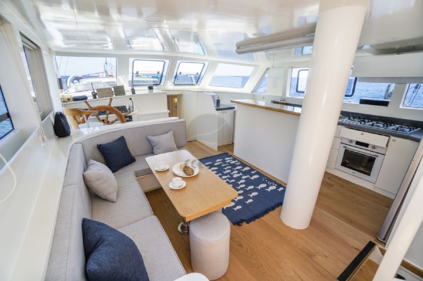 Vamos 1 Teknesi Salon