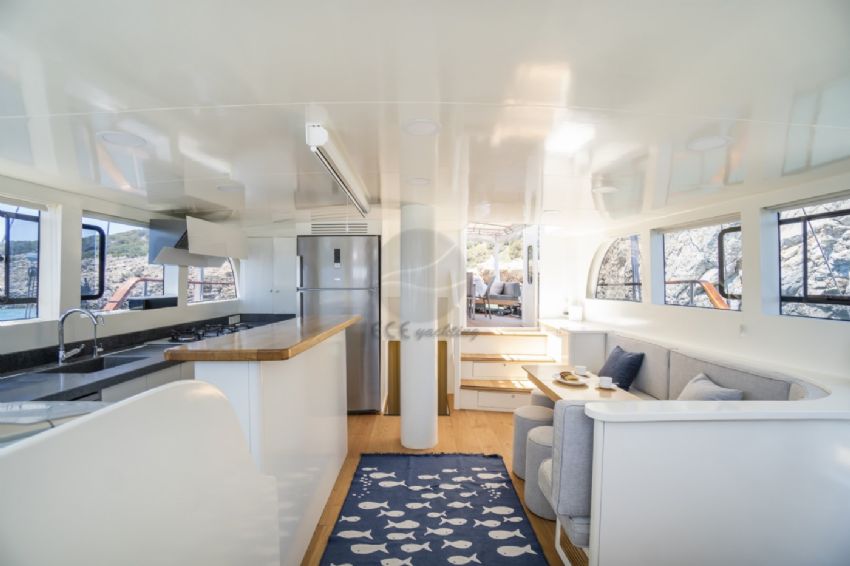 Vamos 1 Teknesi Salon