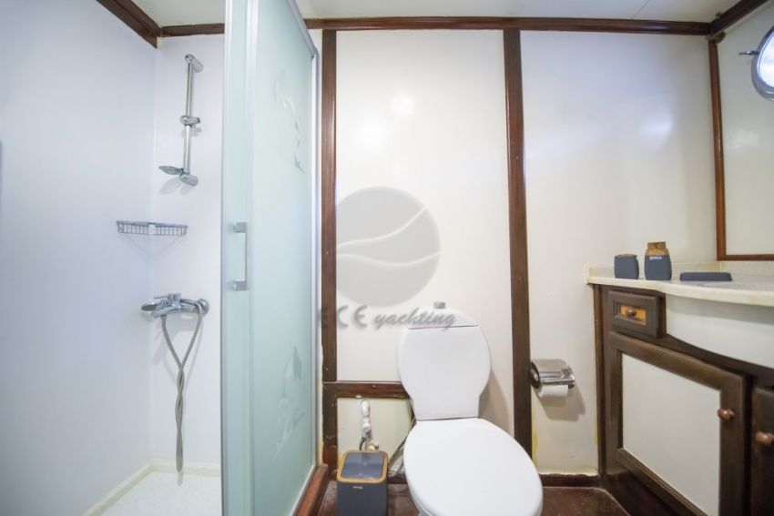 Sevil Tekne - Banyo - WC