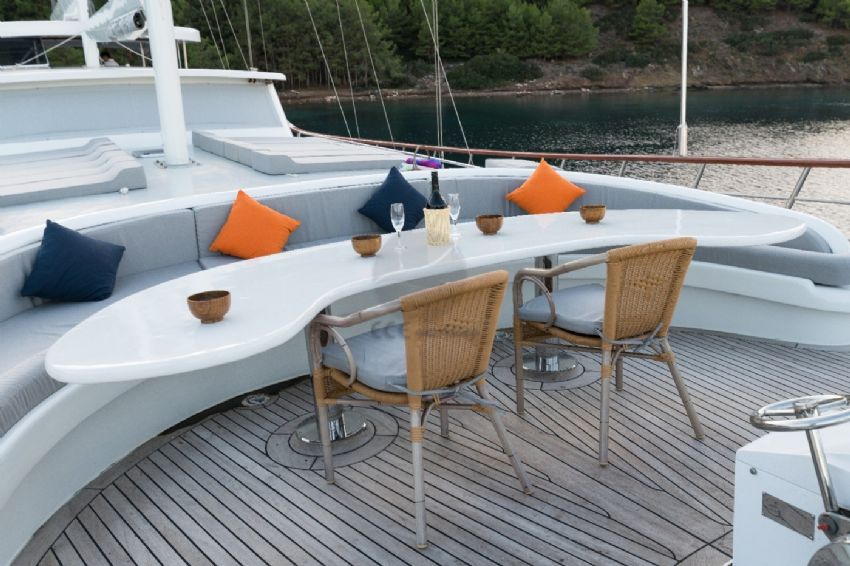 Vista Mare Yacht, The Best place To Watch The Sunset.