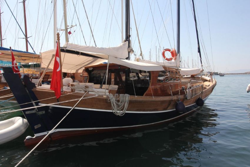 Whisper 1 Gulet, Port Side Front.