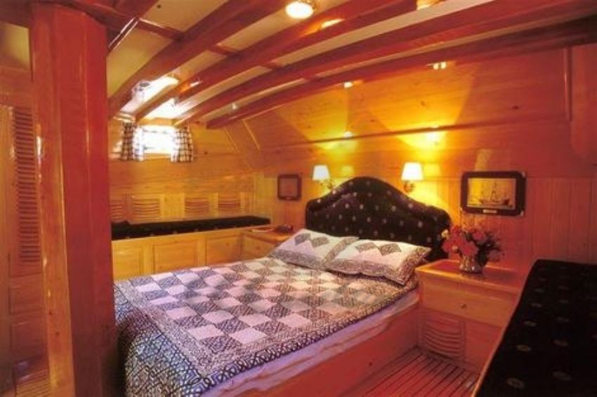 Xenos 2 Master Kamara