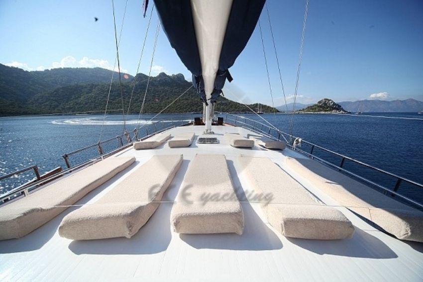 Yasemin Sultan 1 güneşlenme alanı