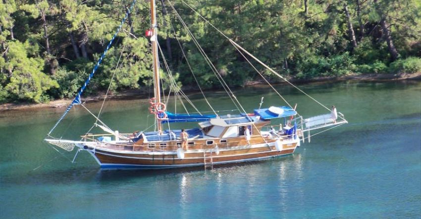 Yeliz 2, Secluded Bays.