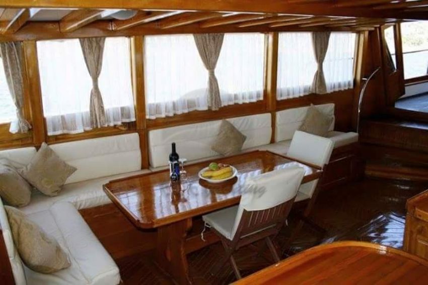 yörükoğlu iç salon