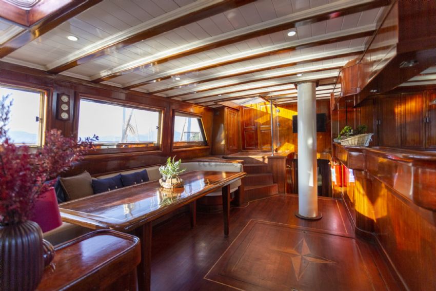 master kabin Yüce Bey