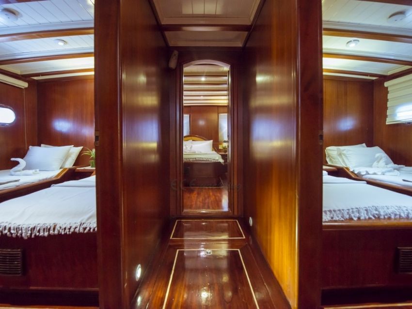 Arka kabin master Yücebey yatı